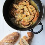 Gratinée Lyonnaise – Gratinierte Zwiebelsuppe