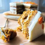 Veganer Sauerteig-Karottenkuchen mit Cashewbuttercreme